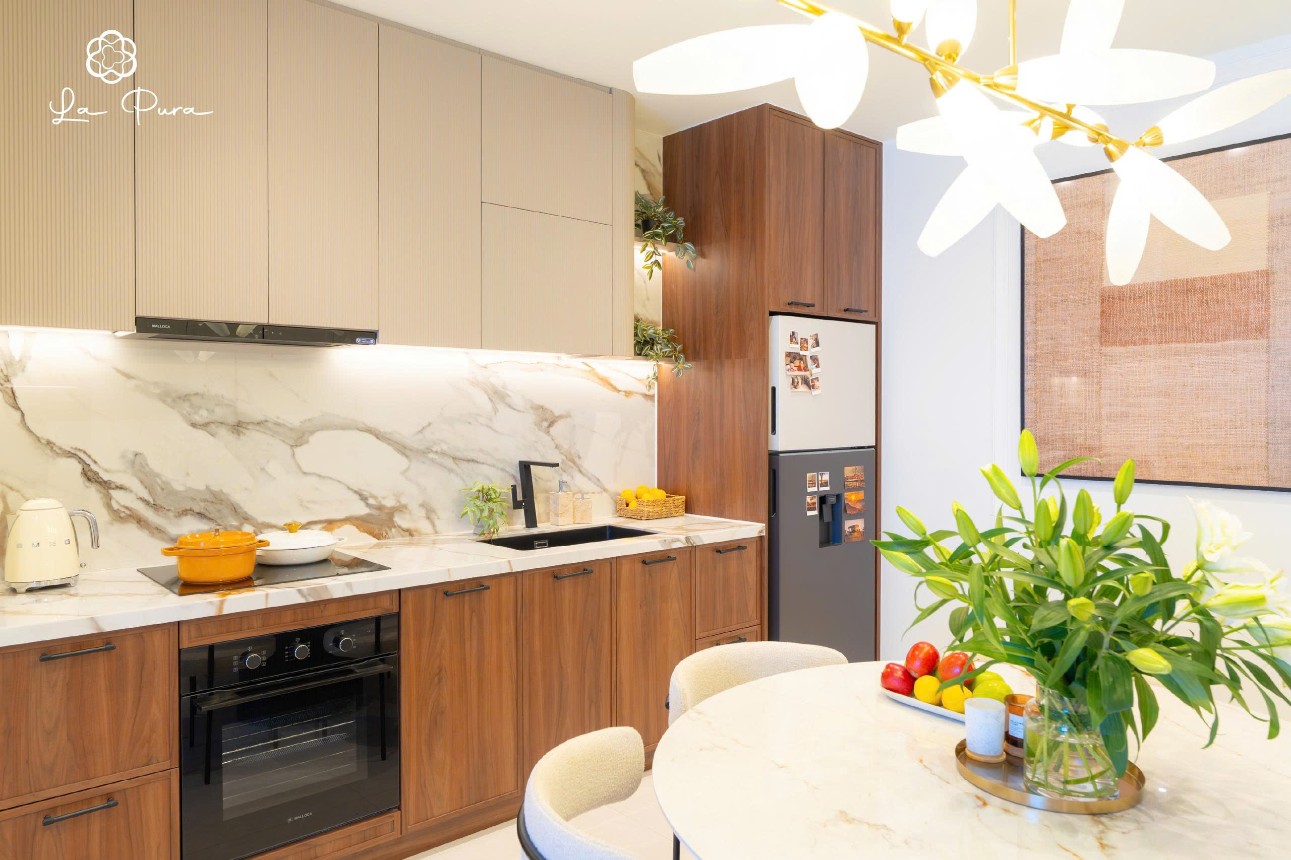 Nhà Mẫu The La Pura